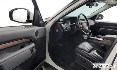 Land Rover Discovery 2018 3.0 Автомат в Москве № 198282, миниатюра 10