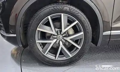 Volkswagen Touareg 2020 3.0 Автомат в Москве № 199122, миниатюра 7