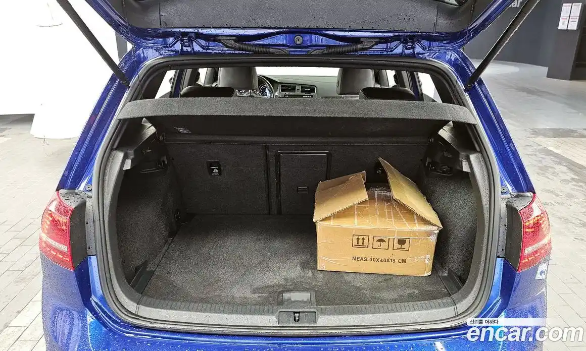 Volkswagen Golf 2016 2.0 Автомат в Москве № 199267, фото 14