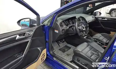 Volkswagen Golf 2016 2.0 Автомат в Москве № 199267, миниатюра 8