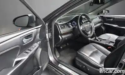 Toyota Camry 2017 2.5 Автомат в Москве № 199673, миниатюра 11