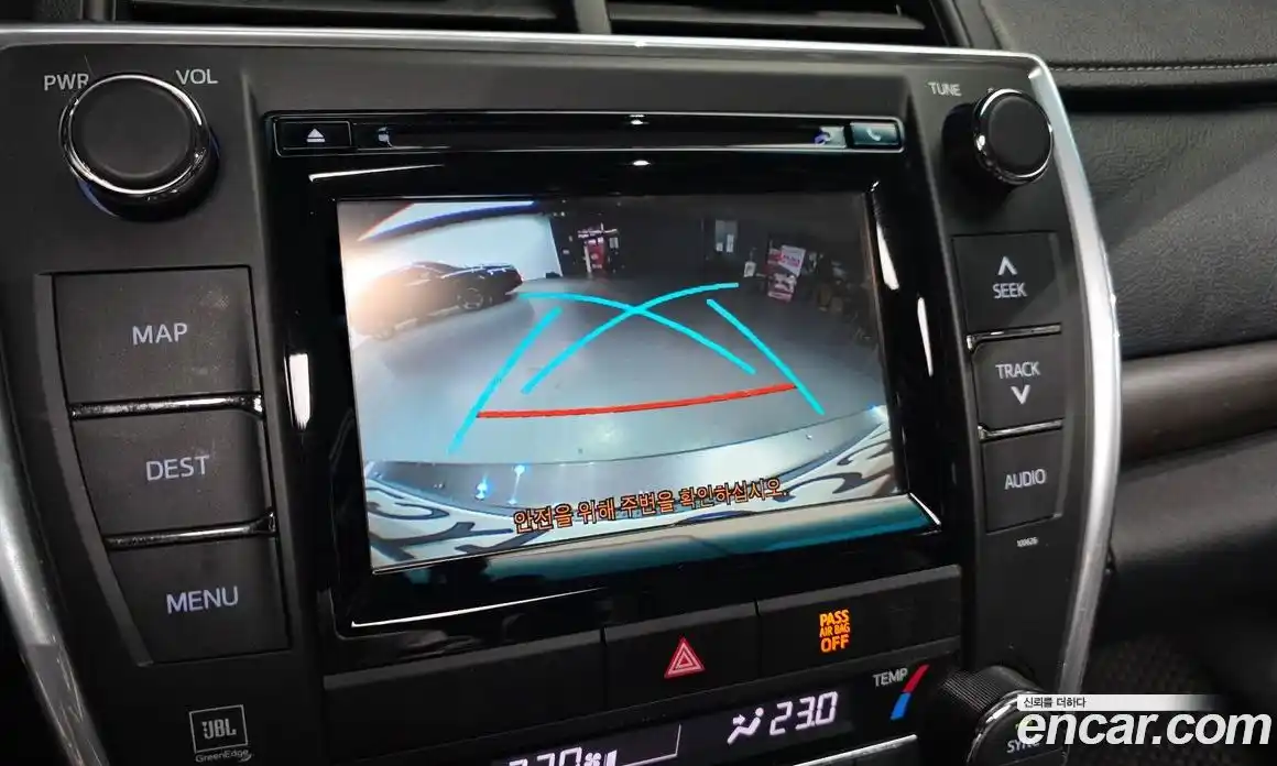 Toyota Camry 2017 2.5 Автомат в Москве № 199673, фото 15