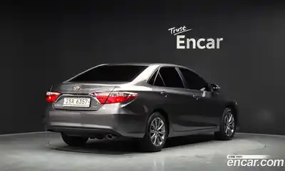 Toyota Camry 2017 2.5 Автомат в Москве № 199673, миниатюра 2