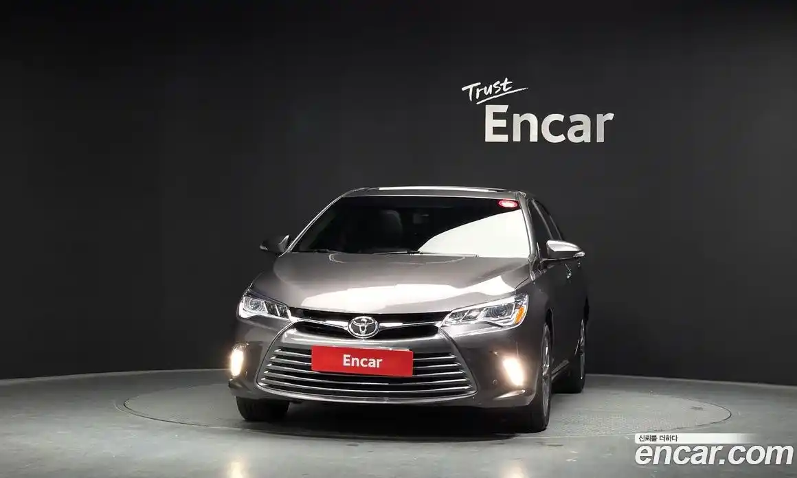 Toyota Camry 2017 2.5 Автомат в Москве № 199673, фото 3