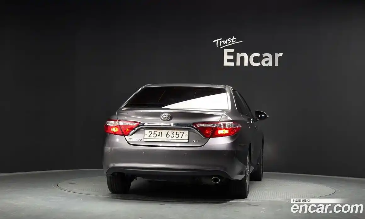 Toyota Camry 2017 2.5 Автомат в Москве № 199673, фото 4