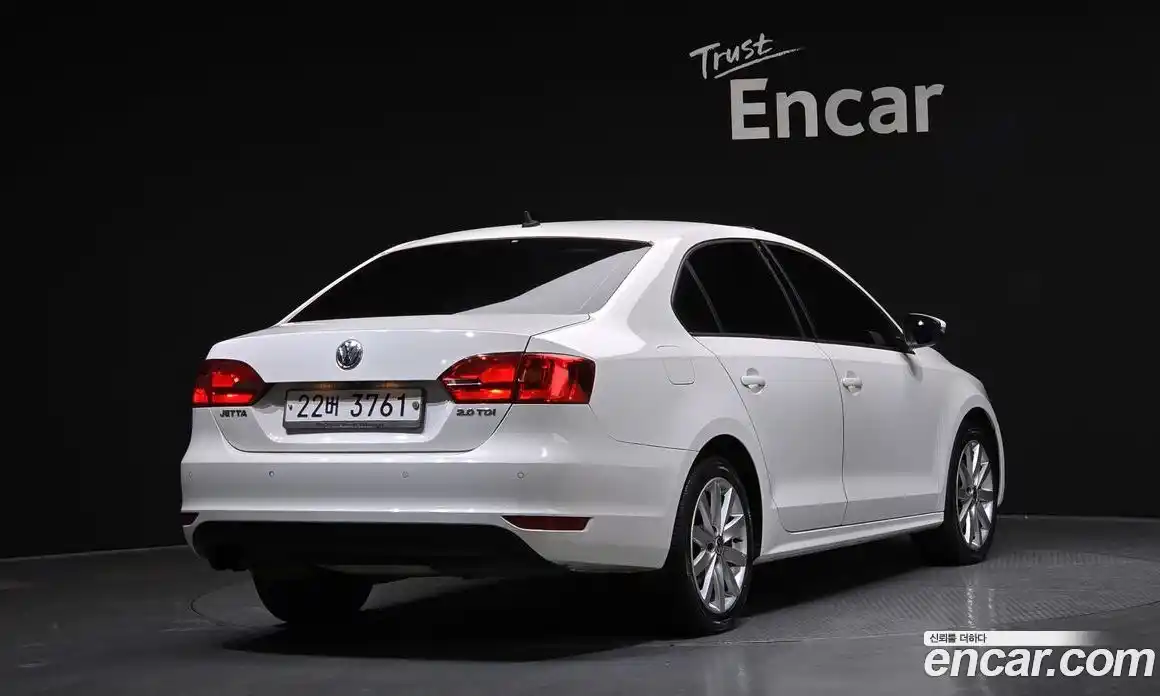 Volkswagen Jetta 2012 2.0 Автомат в Москве № 210289, фото 15