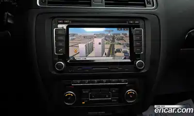 Volkswagen Jetta 2012 2.0 Автомат в Москве № 210289, миниатюра 3