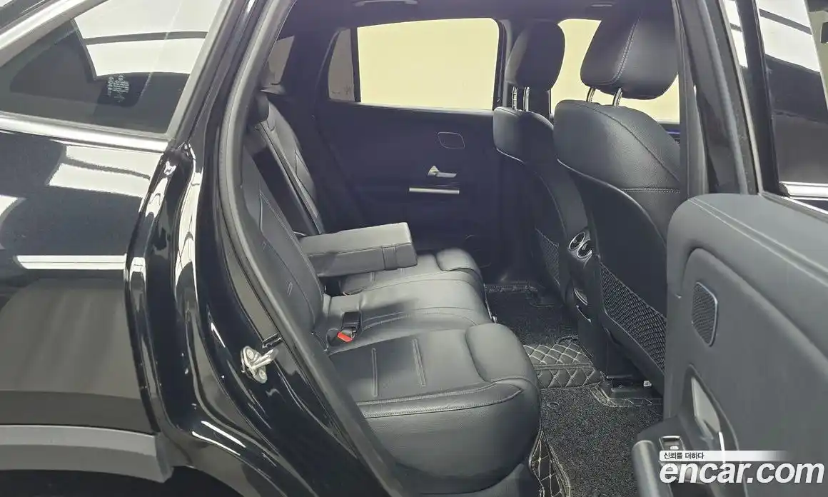 Mercedes-Benz EQA 2023 0.2 Автомат в Москве № 212069, фото 6