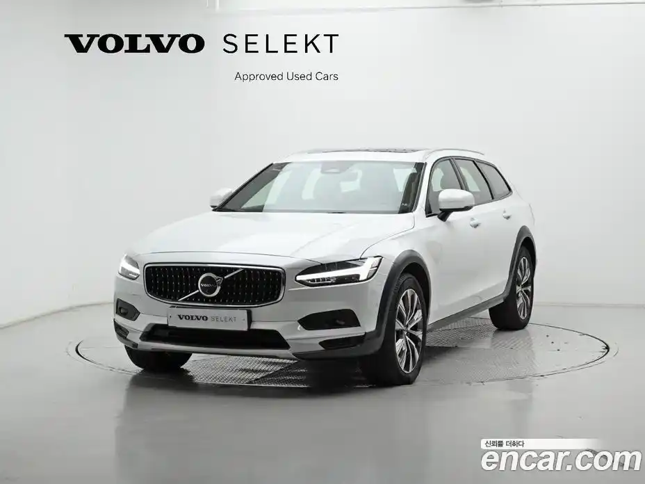 Volvo V90 2024 2.0 Автомат в Москве № 212790, фото 1