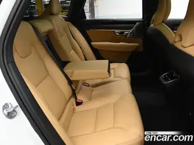 Volvo V90 2024 2.0 Автомат в Москве № 212790, миниатюра 12