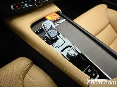 Volvo V90 2024 2.0 Автомат в Москве № 212790, миниатюра 9