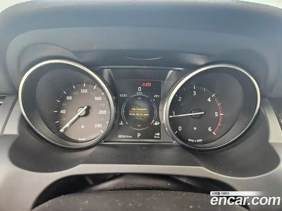 Land Rover Range-Rover Evoque 2016 2.0 Автомат в Москве № 213507, фото 8