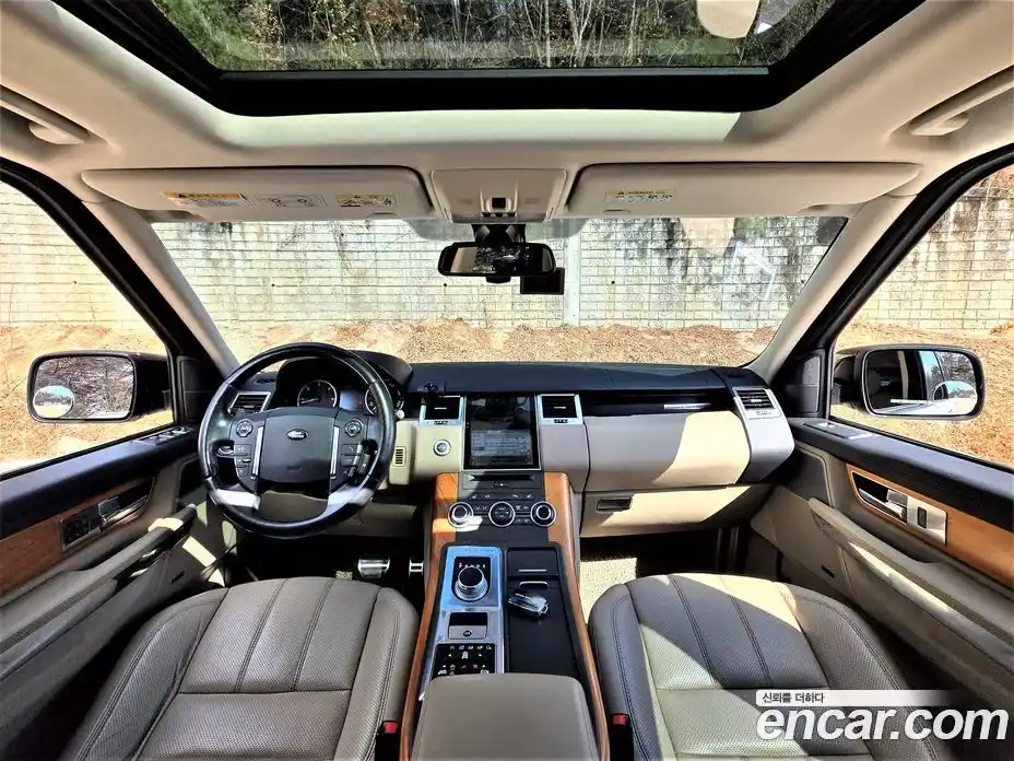 Land Rover Range-Rover Sport 2012 3.0 Автомат в Москве № 213777, фото 7