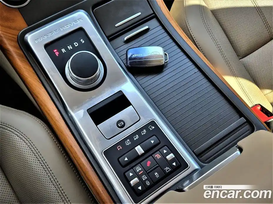 Land Rover Range-Rover Sport 2012 3.0 Автомат в Москве № 213777, фото 10