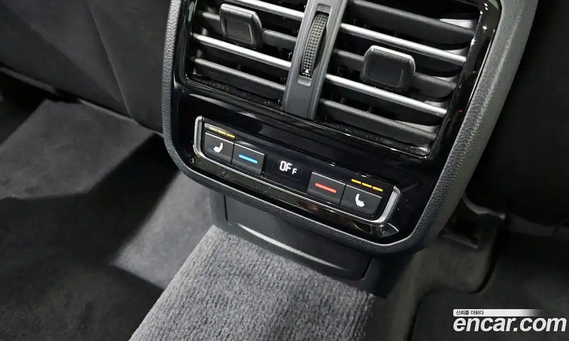 Volkswagen Passat 2018 2.0 Автомат в Москве № 215041, фото 20