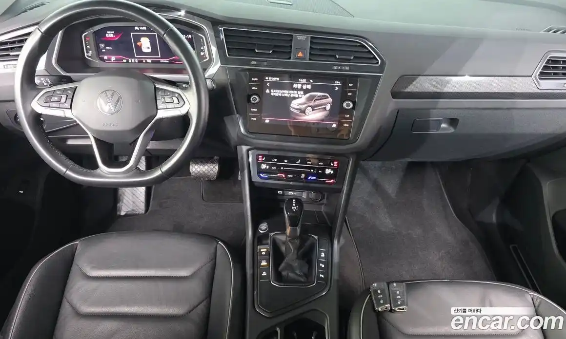 Volkswagen Tiguan 2022 2.0 Автомат в Москве № 215043, фото 19