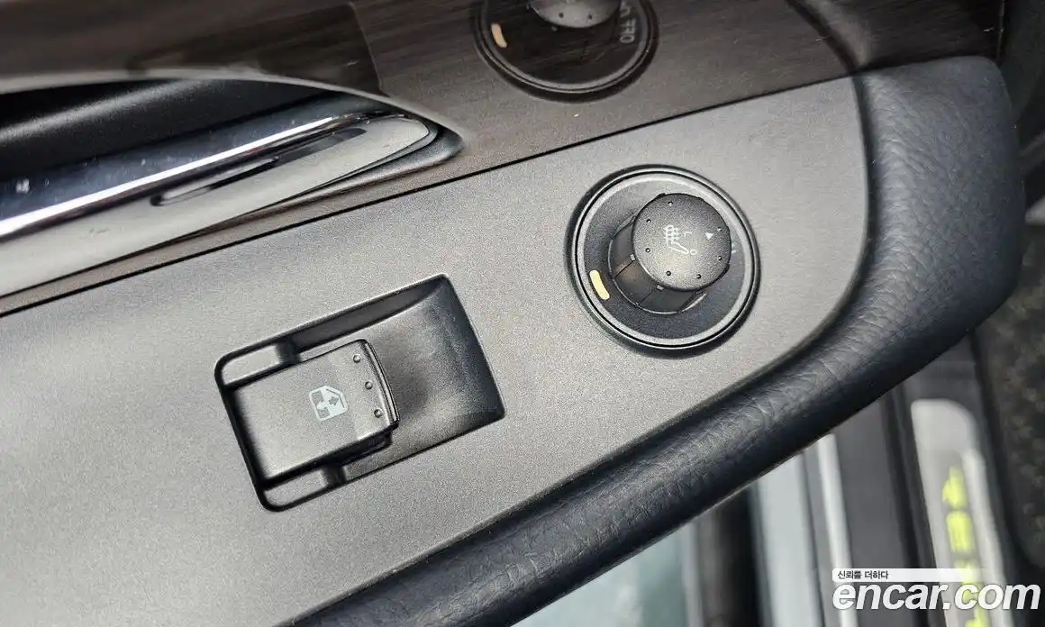 SsangYong Rexton 2011 2.0 Автомат в Москве № 21645, фото 7