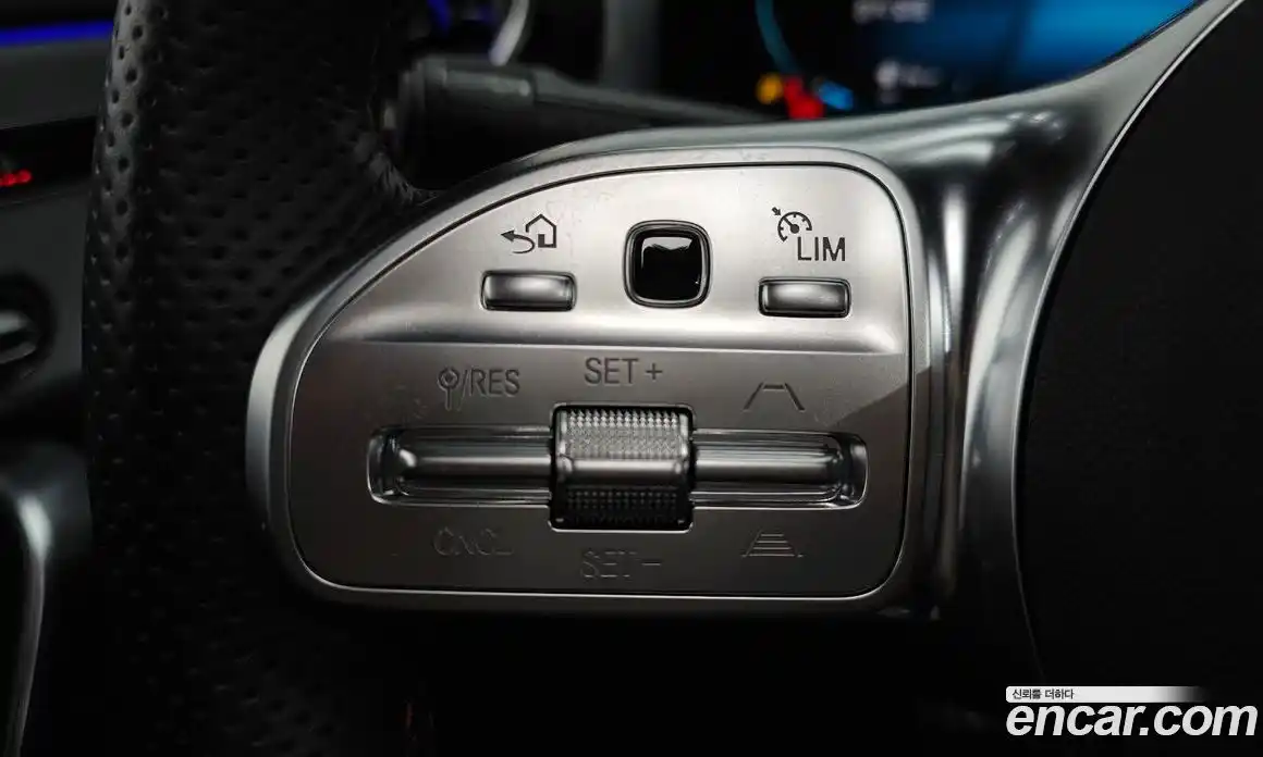 Mercedes-Benz CLA-Class 2023 2.0 Автомат в Москве № 220710, фото 11