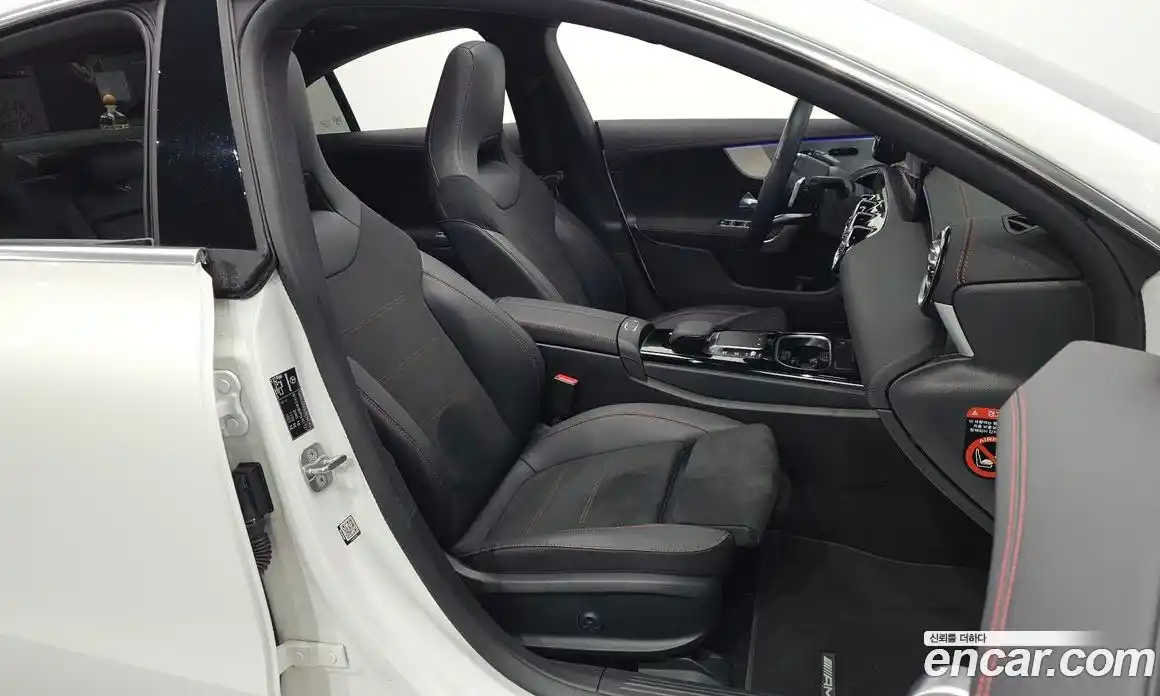 Mercedes-Benz CLA-Class 2023 2.0 Автомат в Москве № 220710, фото 19