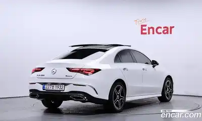 Mercedes-Benz CLA-Class 2023 2.0 Автомат в Москве № 220710, миниатюра 3