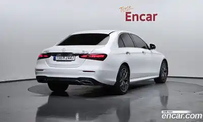 Mercedes-Benz E-Class 2023 1.9 Автомат в Москве № 223264, миниатюра 2