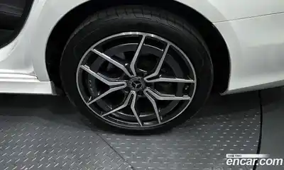 Mercedes-Benz E-Class 2023 1.9 Автомат в Москве № 223264, миниатюра 5