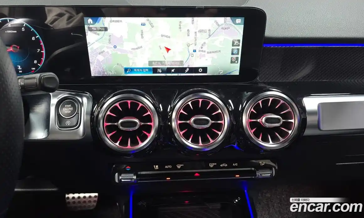 Mercedes-Benz GLB-Class 2021 2.0 Автомат в Москве № 224429, фото 7