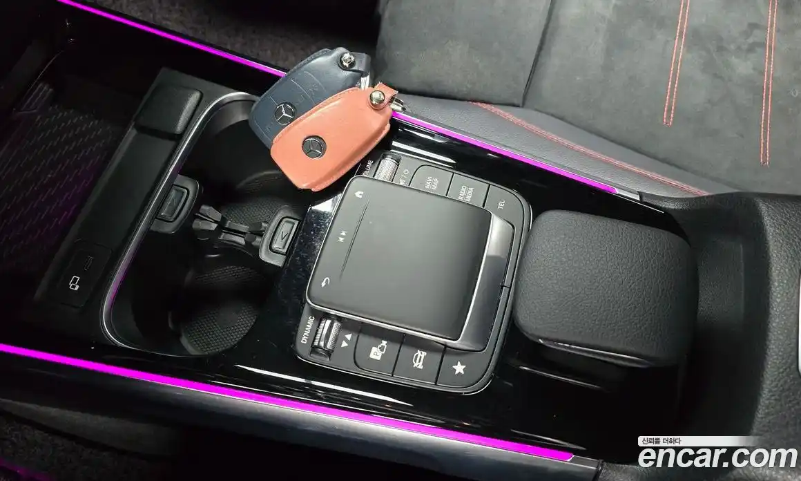 Mercedes-Benz GLB-Class 2021 2.0 Автомат в Москве № 224429, фото 10