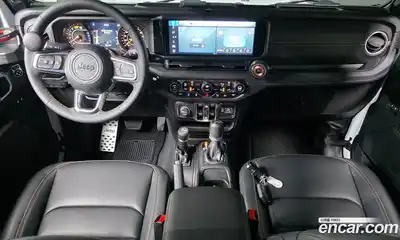 Jeep Wrangler 2024 2.0 Автомат в Москве № 226646, миниатюра 2