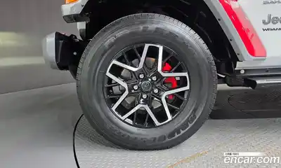 Jeep Wrangler 2024 2.0 Автомат в Москве № 226646, миниатюра 4