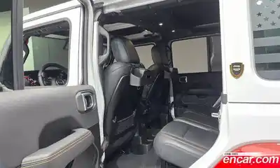 Jeep Wrangler 2024 2.0 Автомат в Москве № 226646, миниатюра 7