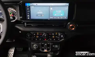 Jeep Wrangler 2024 2.0 Автомат в Москве № 226646, миниатюра 10