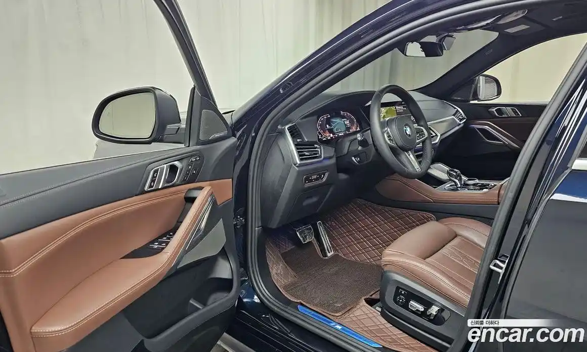 BMW X6 2023 3.0 Автомат в Москве № 228020, фото 10