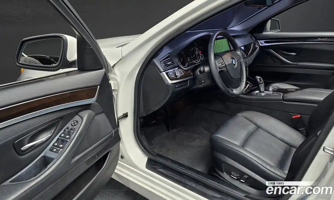 BMW 5-Series 2013 2.0 Автомат в Москве № 229144, фото 10