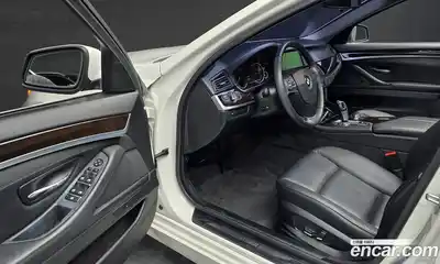 BMW 5-Series 2013 2.0 Автомат в Москве № 229144, миниатюра 10