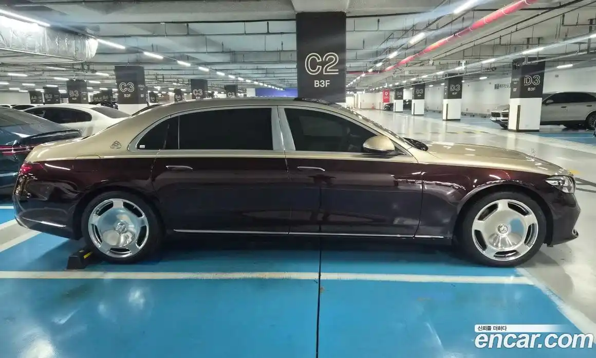 Mercedes-Benz S-Class 2023 4.0 Автомат в Москве № 229386, фото 19