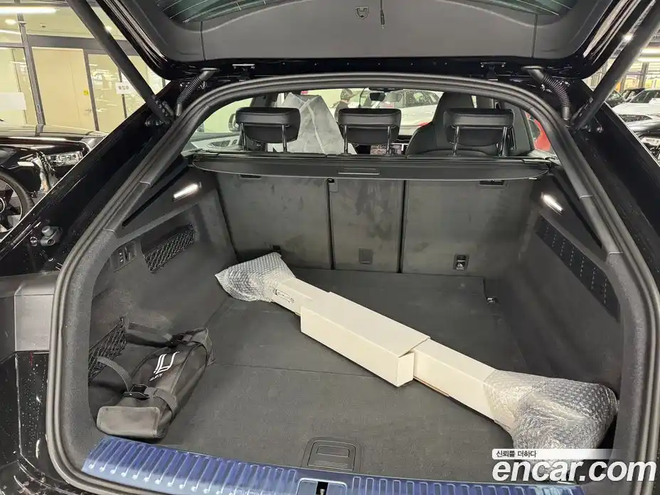 Audi Q8 2026 3.0 Автомат в Москве № 230218, фото 10