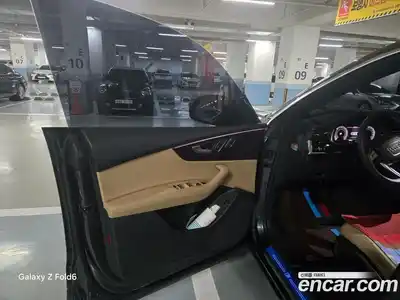 Audi Q8 2023 3.0 Автомат в Москве № 230303, миниатюра 11