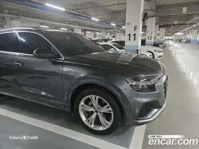 Audi Q8 2023 3.0 Автомат в Москве № 230303, миниатюра 4