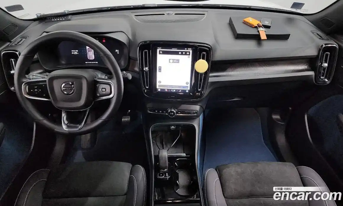 Volvo C40 2023 0.2 Автомат в Москве № 230522, фото 7