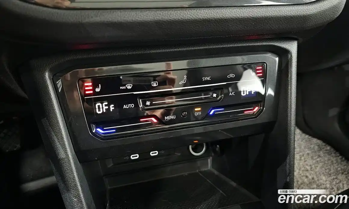 Volkswagen Tiguan 2023 2.0 Автомат в Москве № 232085, фото 16