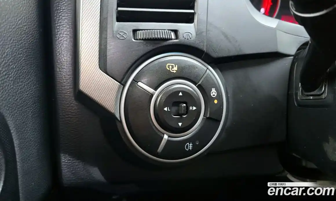 SsangYong Korando 2014 2.0 Автомат в Москве № 23513, фото 13