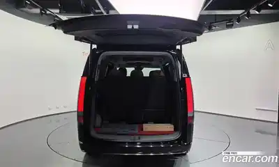 Hyundai Staria 2025 1.6 Автомат в Москве № 244270, миниатюра 4