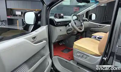 Hyundai Staria 2025 1.6 Автомат в Москве № 244270, миниатюра 6