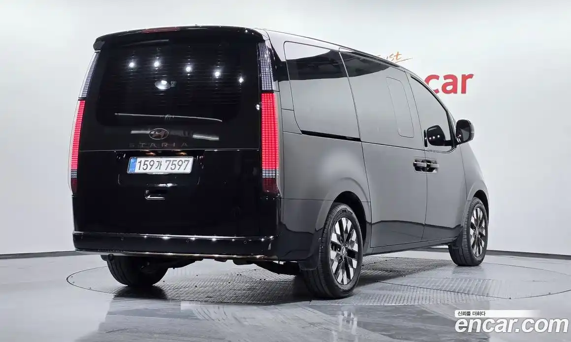 Hyundai Staria 2025 1.6 Автомат в Москве № 244270, фото 9