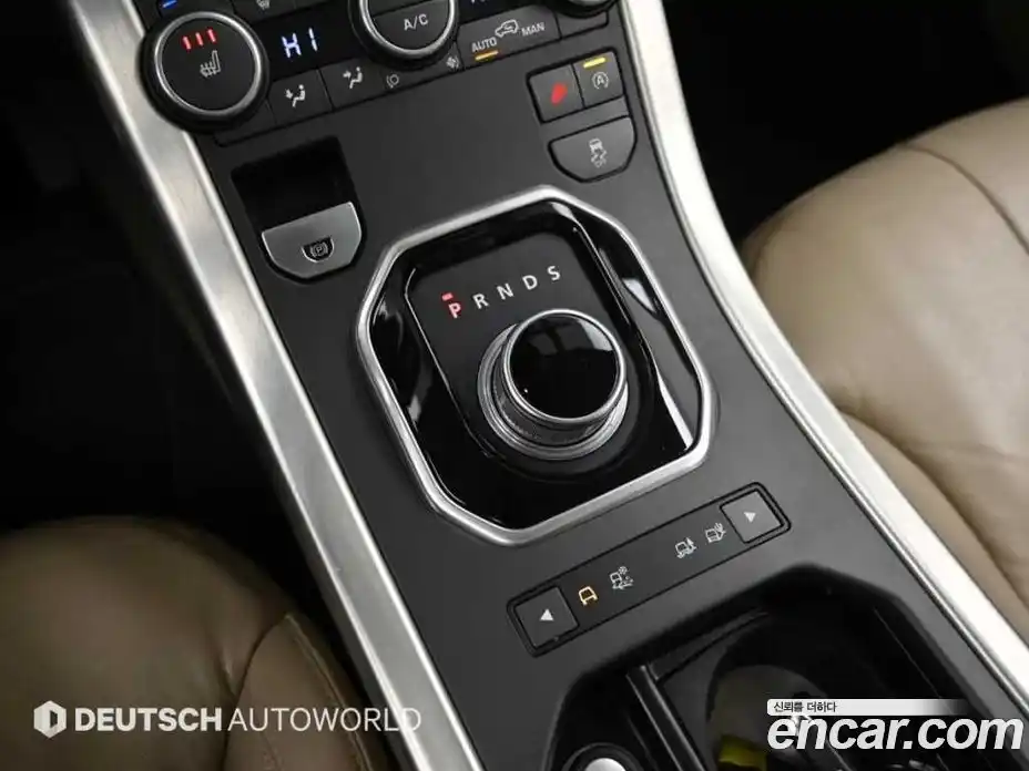 Land Rover Range-Rover Evoque 2016 2.0 Автомат в Москве № 252940, фото 9