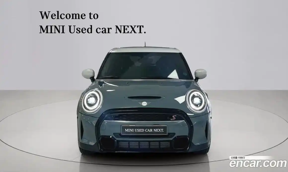 Mini Cooper 2023 2.0 Автомат в Москве № 253134, фото 3