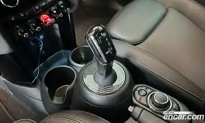 Mini Cooper 2023 2.0 Автомат в Москве № 253134, миниатюра 9