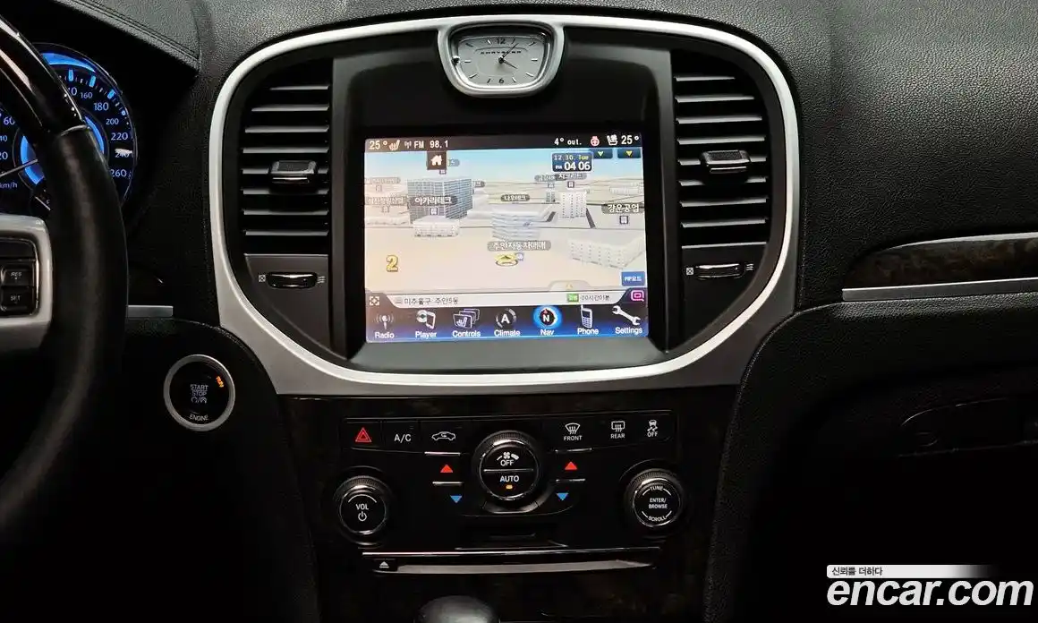 Chrysler 300C 2013 3.0 Автомат в Москве № 256770, фото 14