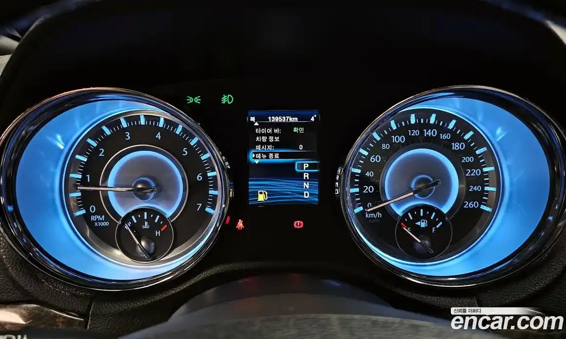 Chrysler 300C 2013 3.0 Автомат в Москве № 256770, фото 8